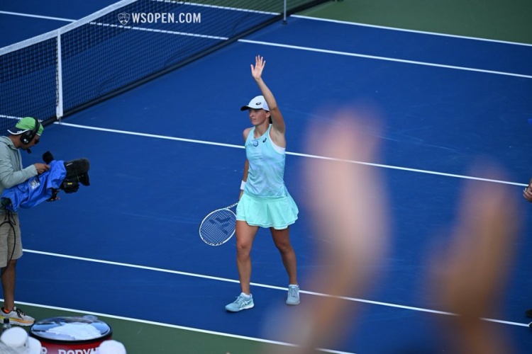 力与赛场挑 力与赛场挑